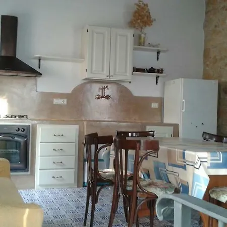 Casa Restaurata Primi'900 *