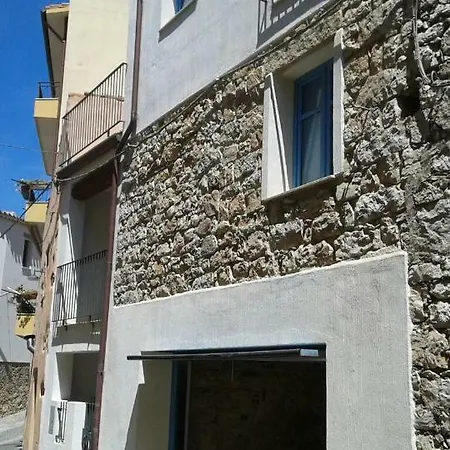 Casa Restaurata Primi'900 *